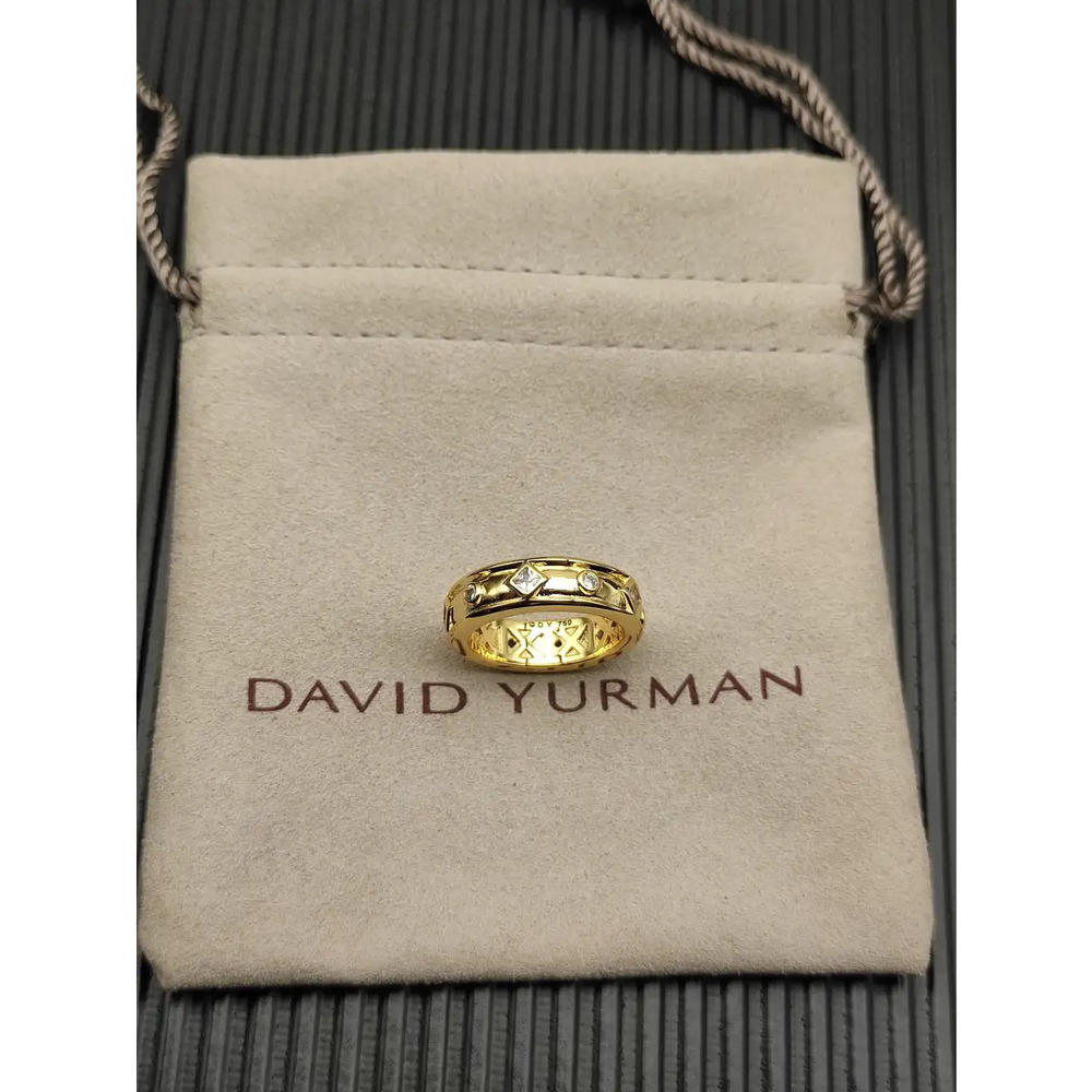 David Yurman gold ring with white diamonds